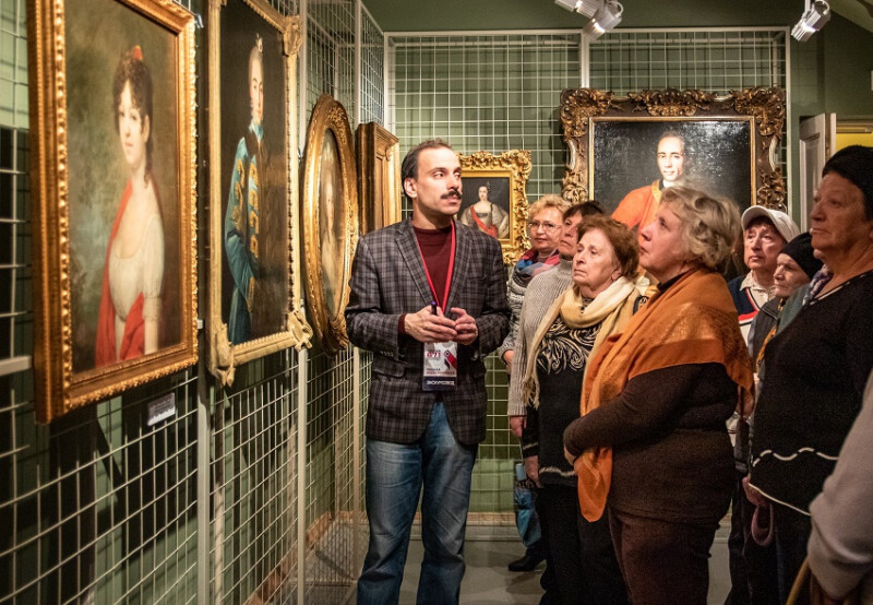 На фестивале современного искусства ARTLIFE FEST пройдут экскурсии для участников «Московского долголетия»